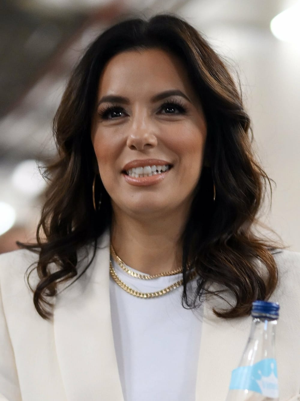 Eva Longoria mahnit me bikini blu gjatë pushimeve në Spanjë