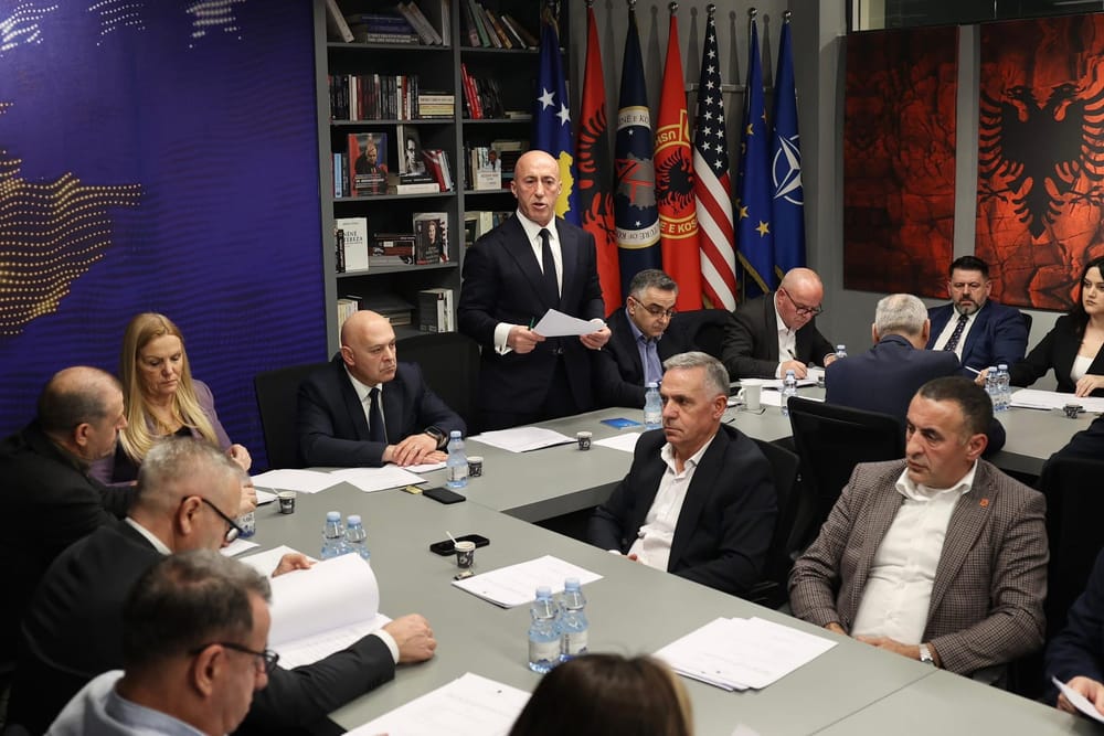 Aleanca njofton aktivitet simbolik përpara Qeverisë për nesër në orën 11:55