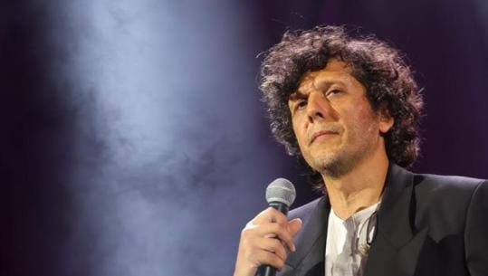 Ermal Meta mbështet mbrojtjen e mjedisit dhe përmend Revolucionin e Flamingove