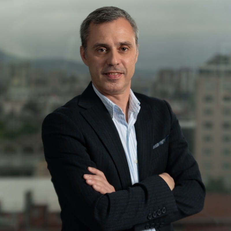 Gjendet pa shenja jete drejtori i televizionit Alsat, Lirim Hajredini