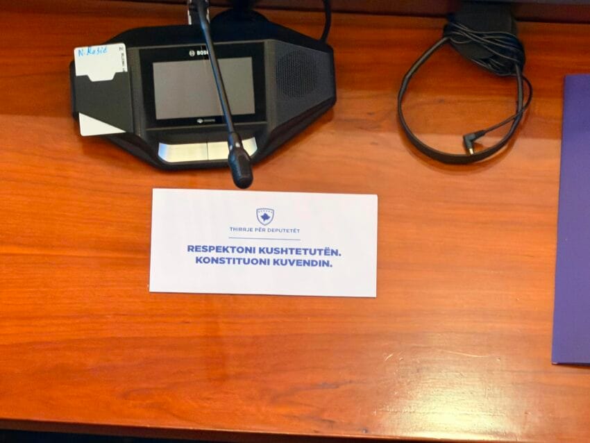 PDK u lë letra deputetëve të VV-së: Respektojeni Kushtetutën, konstituojeni Kuvendin