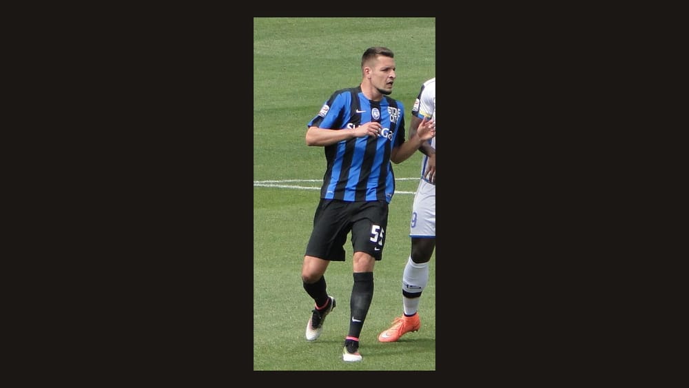 Berat Gjimshiti largohet nga Atalanta pas 10 vitesh — firmos me Al Diriyah