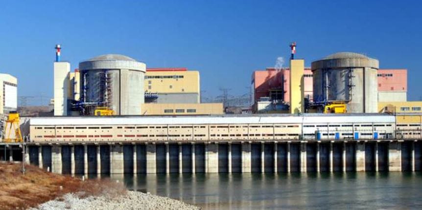 Rumania ndal reaktorin e centralit bërthamor për shkak të Danubit