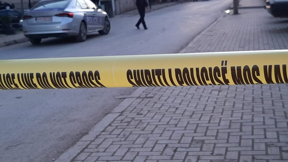 Aksident me katër automjete në Malishevë, pesë persona lënduar