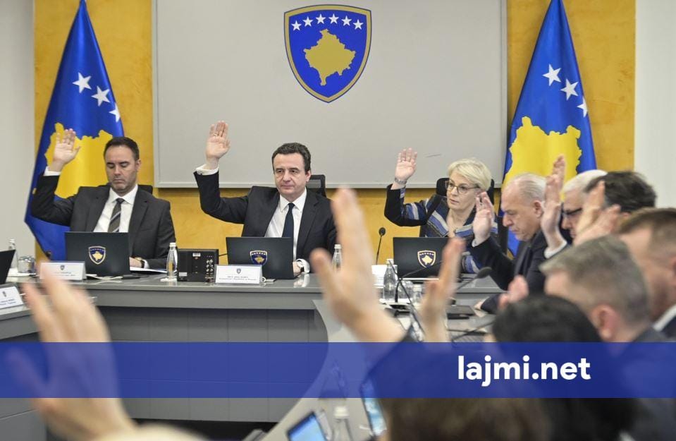 Qeveria në detyrë miraton 24 vendime, përfshirë emërime të reja
