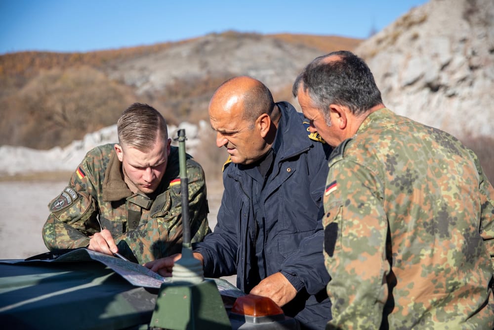 Vlerësimi i NATO-s për sigurinë në Kosovë godet politikat e Vuçiçit