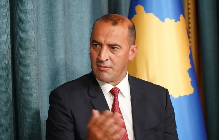 Haradinaj akuzon Kurin: 25 miliardë euro shpenzuar pa asnjë metër autostradë