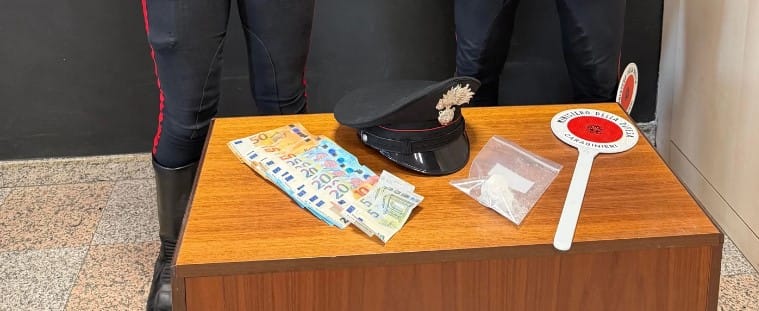 Shqiptar 23-vjeçar arrestuar në Itali me 133,5 gram kokainë, pjesë e organizate të drogës
