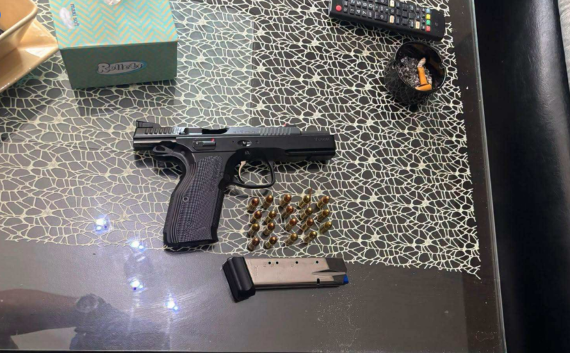 Policia gjen armë dhe drogë në aksionet në Tetovë e Gostivar