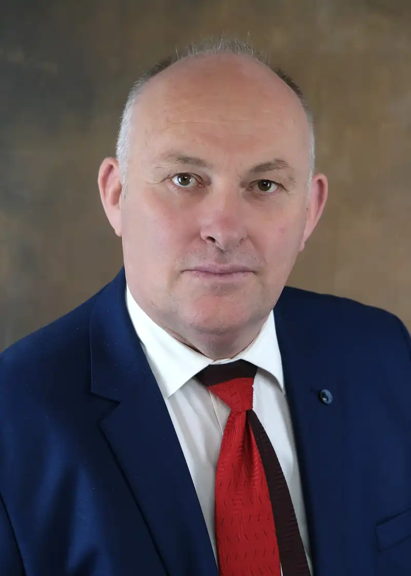 Poezia e Gjon Markut kushtuar feniksit publikohet në Fjalën e Lirë