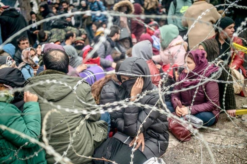 Holanda rifillon transferimin e migrantëve drejt Italisë