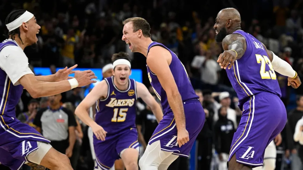 Los Angeles Lakers shiten për shumën rekord prej 12.5 miliardë dollarësh