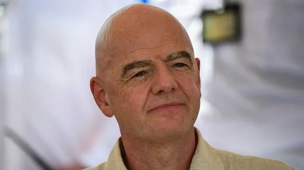 Federata Irlandeze i heq mbështetjen Gianni Infantinos