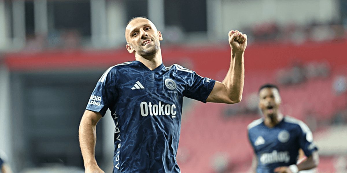 Vedat Muriqi shënon gol të tretë rresht për Fenerbahçen