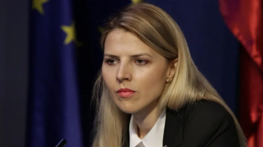 Petrova: Në Shkup nuk ka vullnet politik për futjen e bullgarëve në Kushtetutë