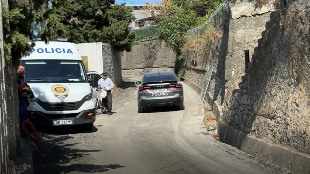 Evakuohet Gjykata e Lezhës pas kërcënimeve me bombë dhe emaileve