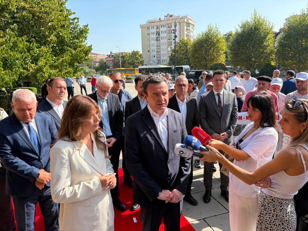 Kurti: S'mund të presim deri në vitin 2044 për arkivat e Serbisë