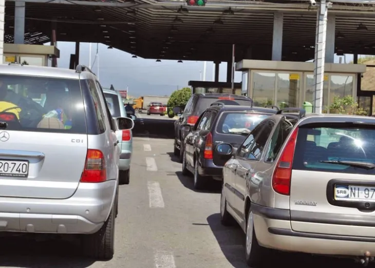 Qetësi në kufij: Pa pritje të gjata në vendkalimet kufitare