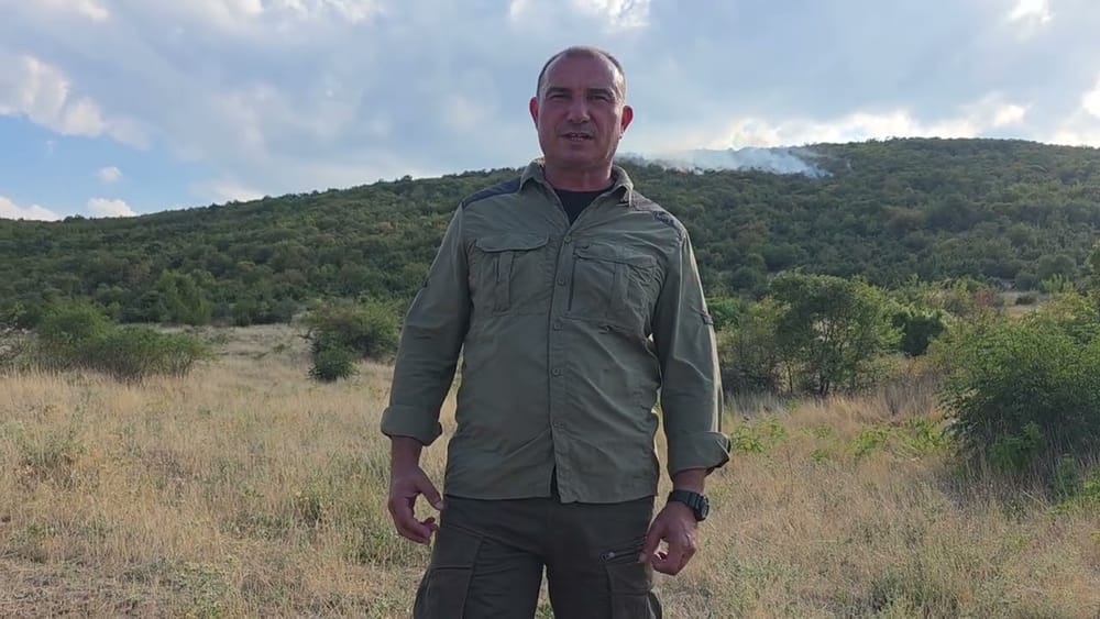 Er traktorët dhe ekipet e terrenit ndërhyjnë në malin Kitkë