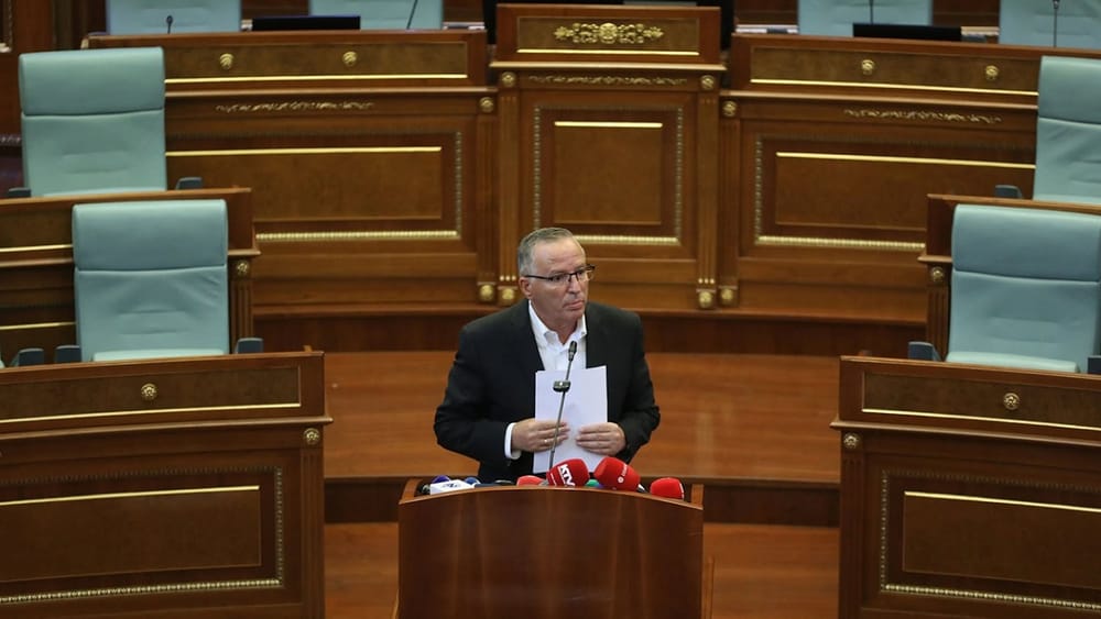 Hamza: Kurti po e mban peng shtetin pa respektuar Kushtetutën