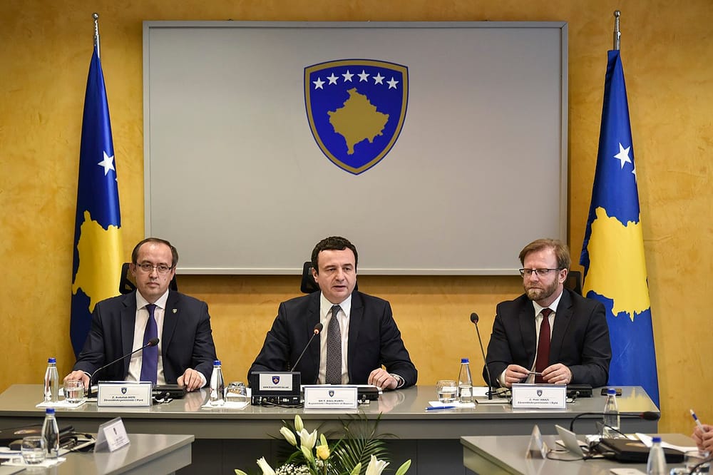 Paçarizi: Vështirë marrëveshja Kurti-Abdixhiku para seancës konstituive