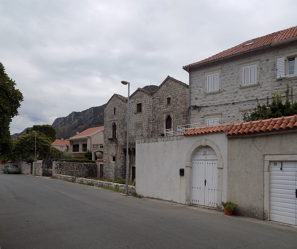 Tre Sorelle Palace