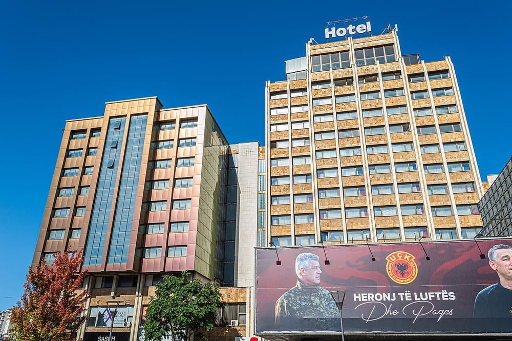 Prishtina heq mbishkrimin “Free Ukraine” pas deklaratës së Zelenskyt