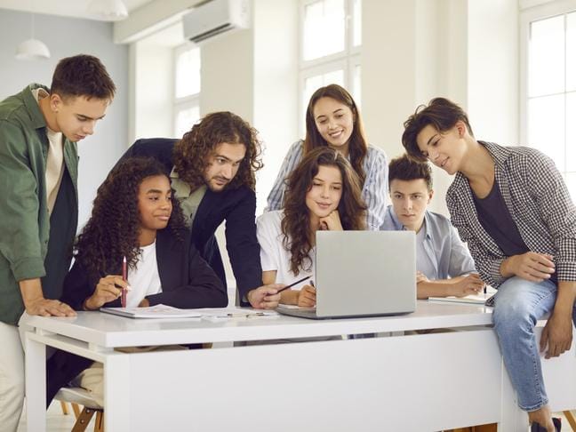 Ulje e kuotave në universitete për t'u përshtatur me tregun