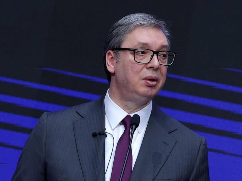 Sveçla: Vuçiqi po e shfrytëzon rastin Rashkoviq për të larguar vëmendjen nga varrezat m…