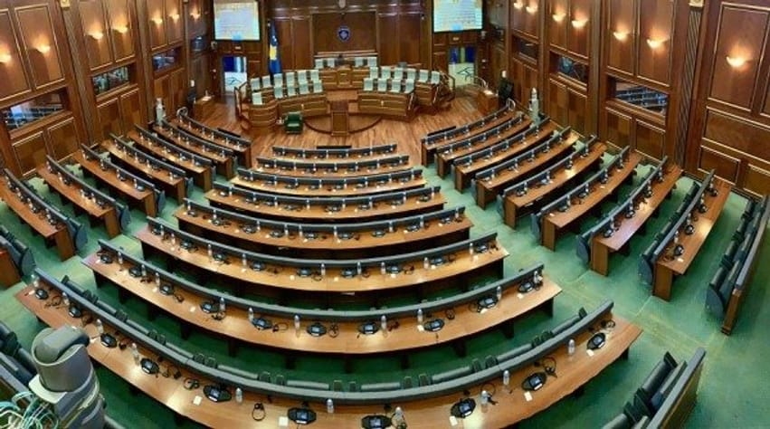 PDK dhe AAK në Kuvend, kërkojnë seancë konstituive; pranë Hamza dhe Haradinaj