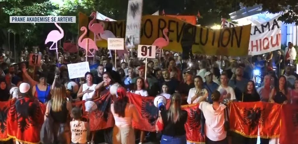Protesta e 91-të mbyllet, qytetarët: Nesër më shumë në shesh