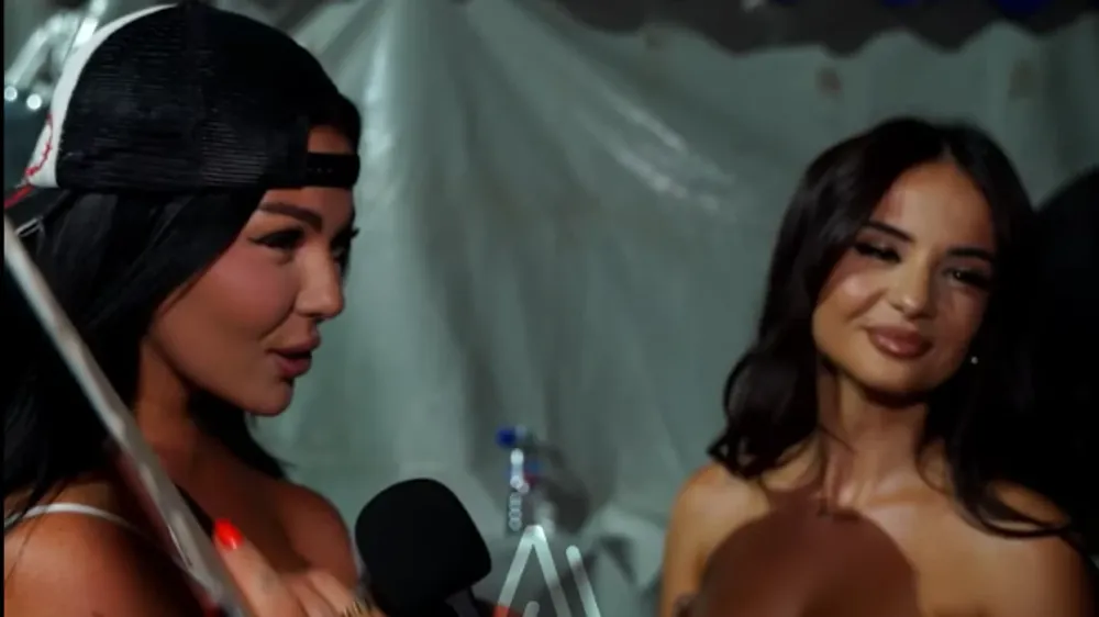 Rina Balaj dhe Ya Nina shfaqen bashkë në Pejë, pyeten për duet