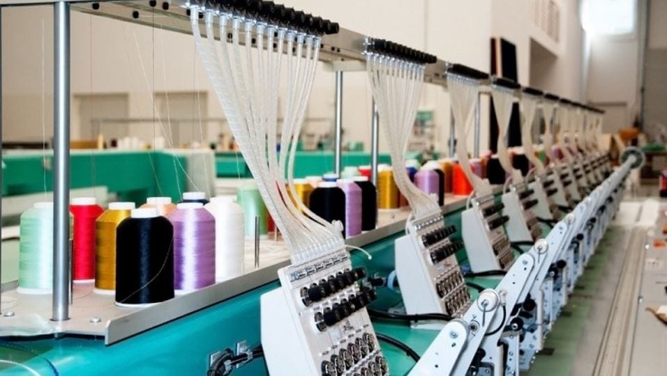 Italia synon rrobaqepëset shqiptare ndërsa në vend vijnë punonjës aziatikë