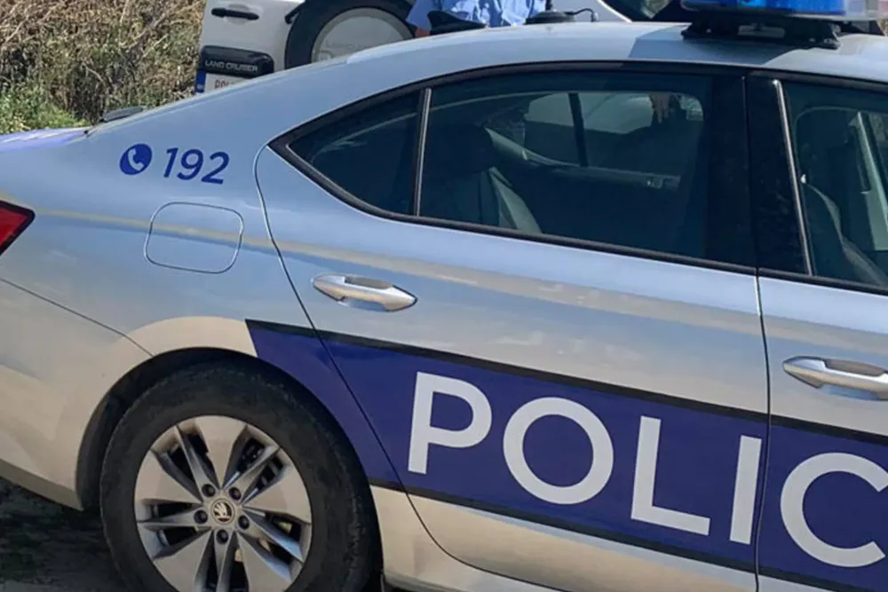 Katër persona në mbajtje për keqpërdorim në testin e patentës