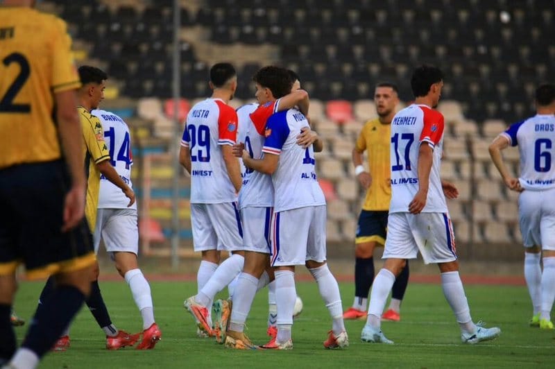Laçi mposht Partizanin 2-1, Elbasani barazon 1-1 me Vllazninë