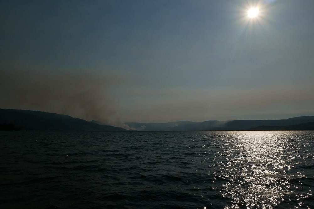 Zjarri përhapet në Kanadë