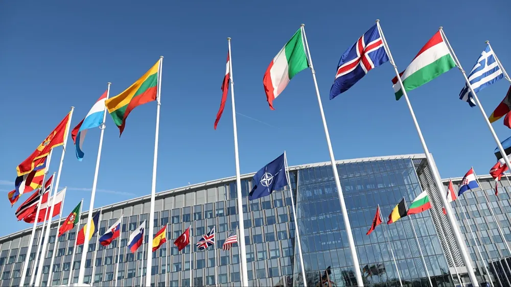 Belgjika mban në burg të dyshuarin për spiunazh ndaj NATO-s