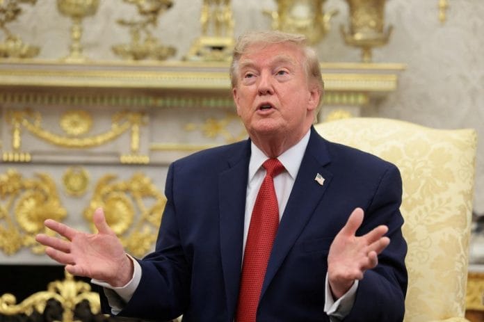 Gjykata urdhëron administratën Trump të rikthejë aksesin për mediat