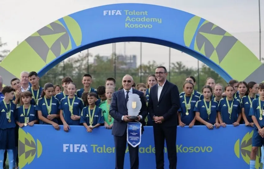 Inaugurohet "FIFA Talent Academy", dyzet talente të reja nisin rrugëtimin