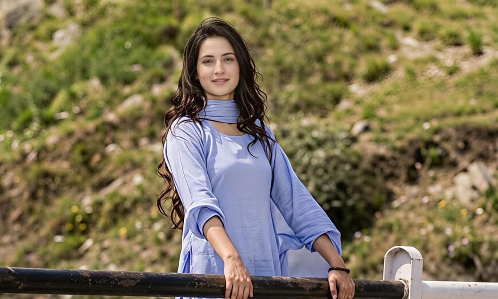 Tragjedi në Indi: 21-vjeçarja zhduket pasi hidhet në lumë