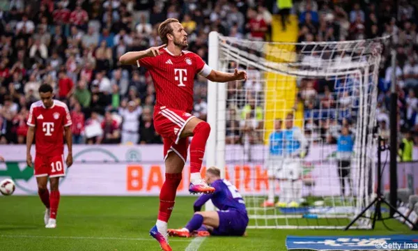 Bayerni dhe Napoli fitojnë me vështirësi në Bundesligë dhe Seria A