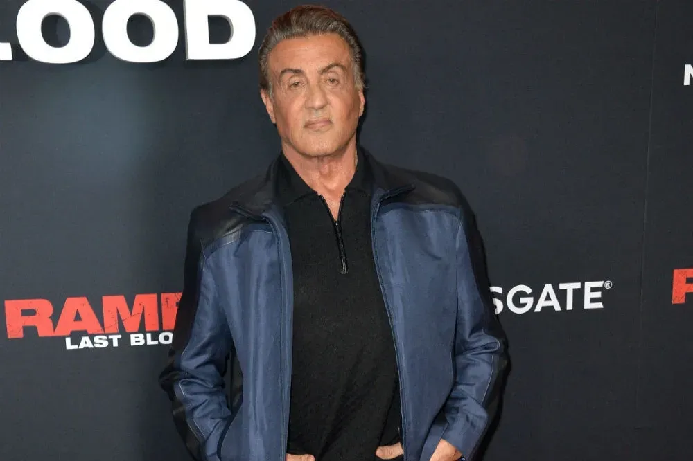 Stallone: Ylli i aksionit u bë rastësisht, fajëson zhanrin
