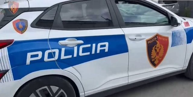 Të shtëna me armë në Tiranë, plagoset lehtë një person
