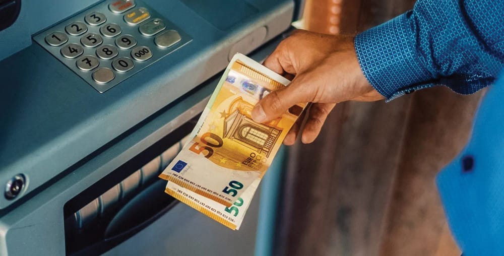 BSH miron rregulla të reja për transparencë në kursin e këmbit në ATM dhe POS