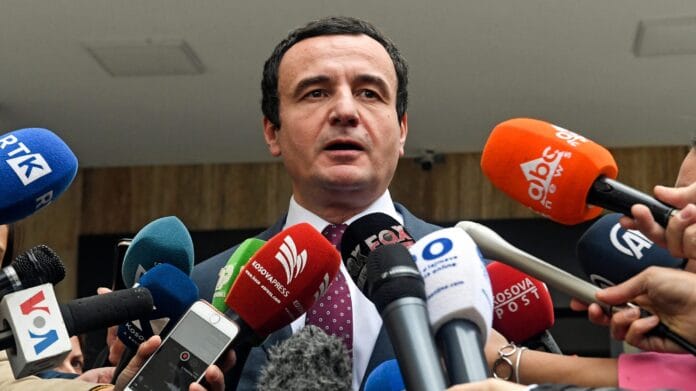 Kurti bën thirrje për marrëveshje dhe fton partitë për zgjedhjen e presidentit