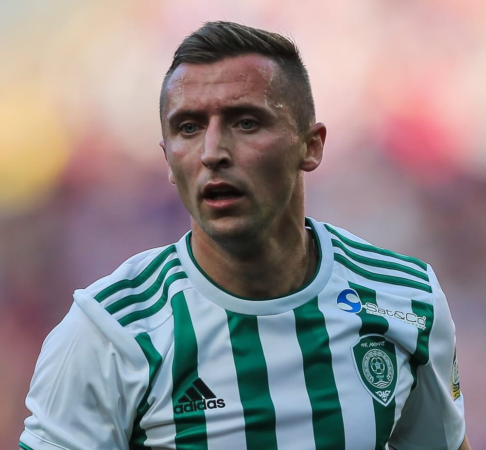 VIDEO/ Bernard Berisha viziton ish-klubin rus