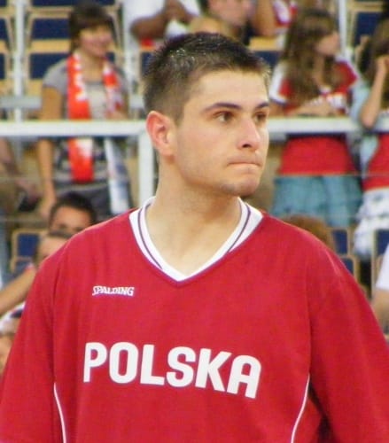 Dardan Berisha martohet me Belindën, fund i beqarisë