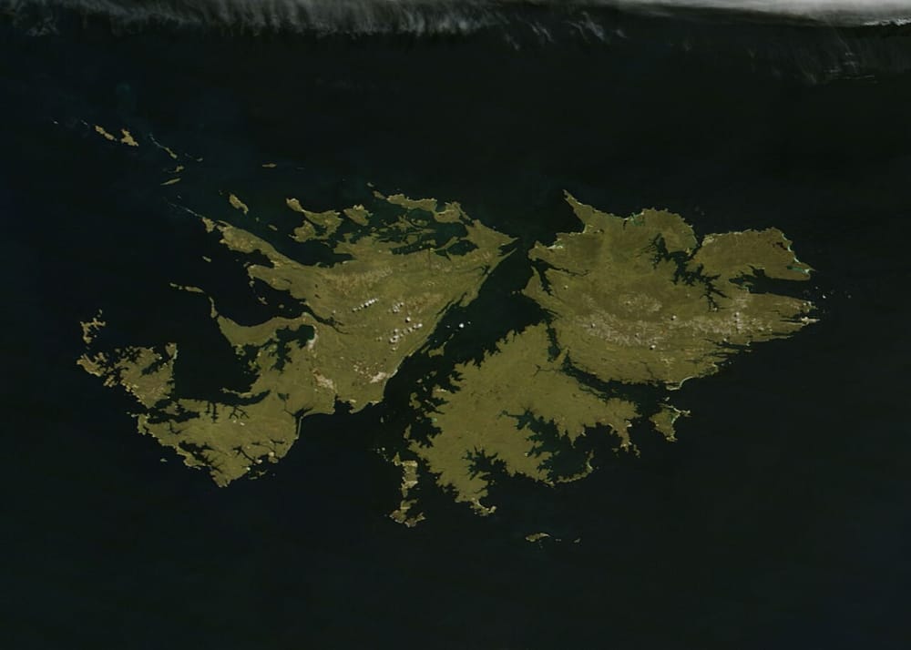 Argjentina kërcënon Britaninë me padi për naftën në Ishujt Falkland