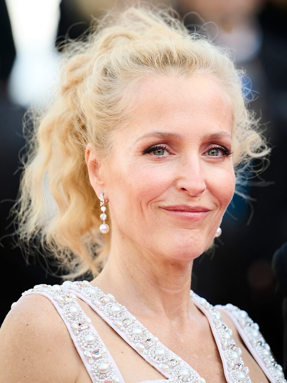 Gillian Anderson zbulon hapur orientimin seksual