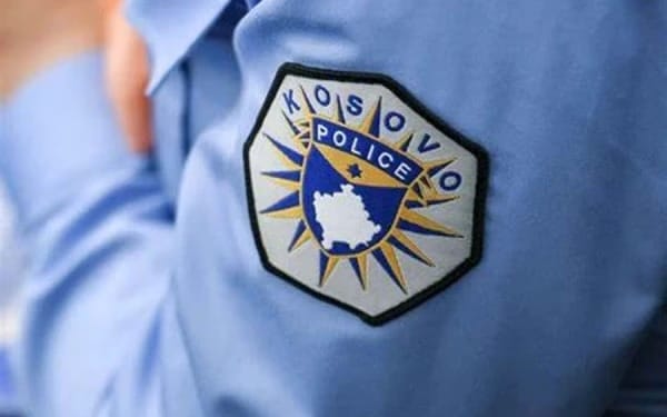 Protesta e OVL-UÇK-së përfundoi pa incidente, Policia konfirmon pjesëmarrje mijëra qyte…